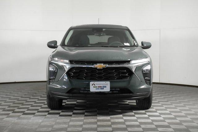 2025 Chevrolet Trax Vehicle Photo in PUYALLUP, WA 98371-4149