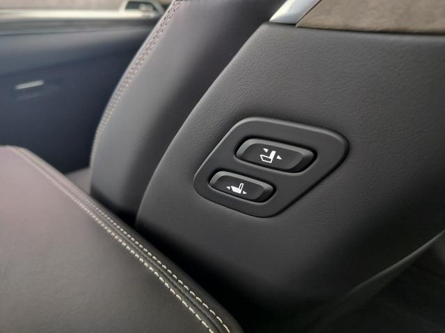 2021 Genesis G90 Vehicle Photo in Appleton, WI 54914