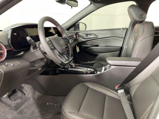 2025 Chevrolet Trax Vehicle Photo in PHOENIX, AZ 85014-3381