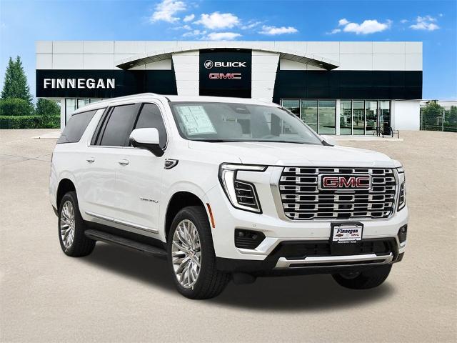 2025 GMC Yukon XL Vehicle Photo in ROSENBERG, TX 77471-5675