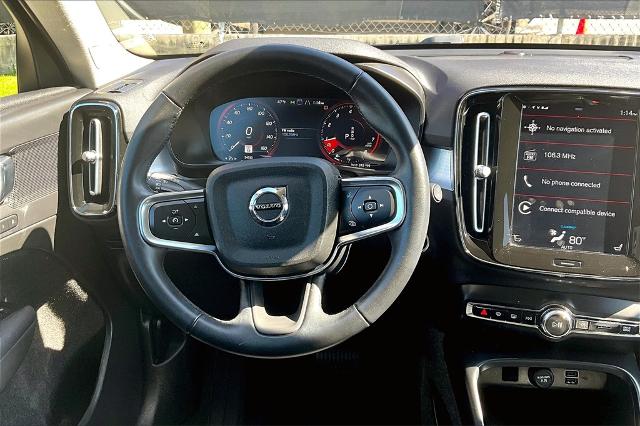 2022 Volvo XC40 Vehicle Photo in Houston, TX 77007