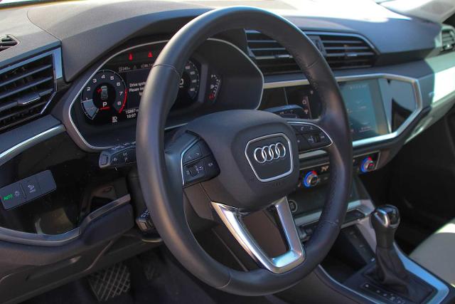 2022 Audi Q3 Vehicle Photo in SUGAR LAND, TX 77478