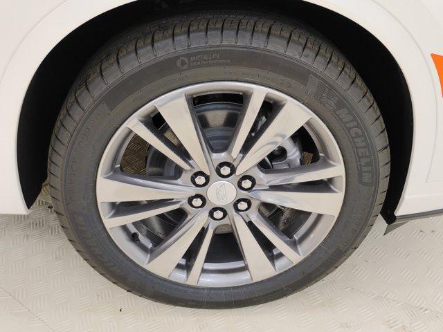 2025 Cadillac XT6 Vehicle Photo in PINEVILLE, NC 28134-8495