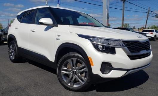 2023 Kia Seltos Vehicle Photo in Appleton, WI 54914
