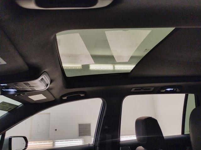 2025 Cadillac XT6 Vehicle Photo in PINEVILLE, NC 28134-8495