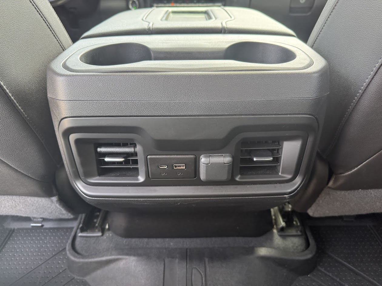 2019 Chevrolet Silverado 1500 Vehicle Photo in BOONVILLE, IN 47601-9633