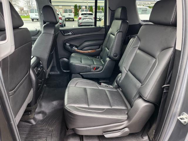 2018 Chevrolet Suburban Vehicle Photo in GREEN BAY, WI 54304-5303