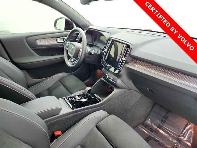 2024 Volvo XC40 Vehicle Photo in Grapevine, TX 76051