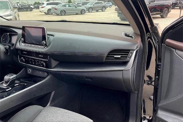 2021 Nissan Rogue Vehicle Photo in Grapevine, TX 76051