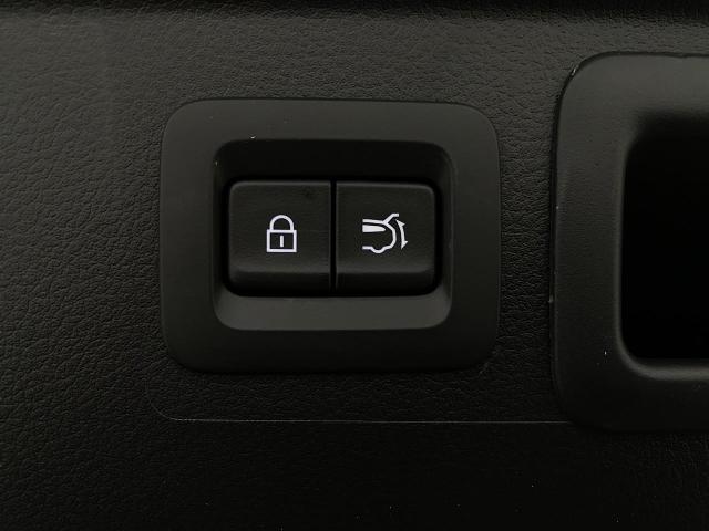 2025 Mazda CX-50 Vehicle Photo in Appleton, WI 54913
