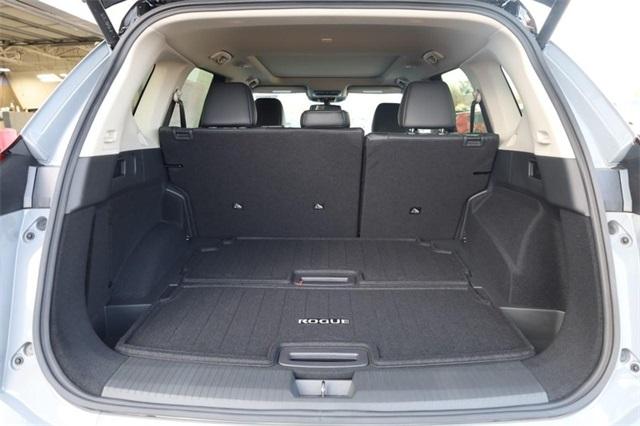 2025 Nissan Rogue Vehicle Photo in Hazelwood, MO 63042