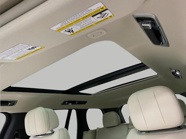 2025 Range Rover Vehicle Photo in Appleton, WI 54913