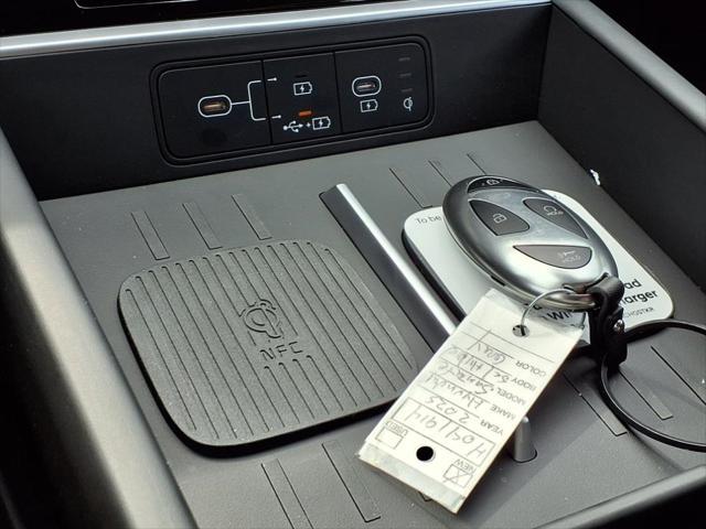 2025 Hyundai SANTA FE Hybrid Vehicle Photo in Peoria, IL 61615