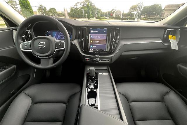 2025 Volvo XC60 Vehicle Photo in Houston, TX 77007