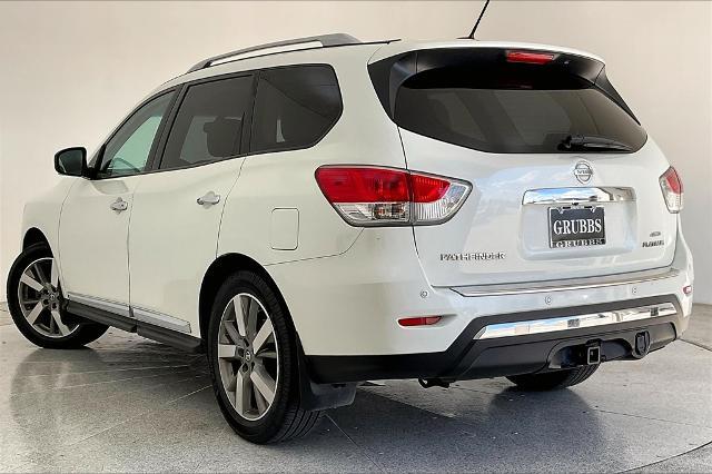 2016 Nissan Pathfinder Vehicle Photo in Grapevine, TX 76051