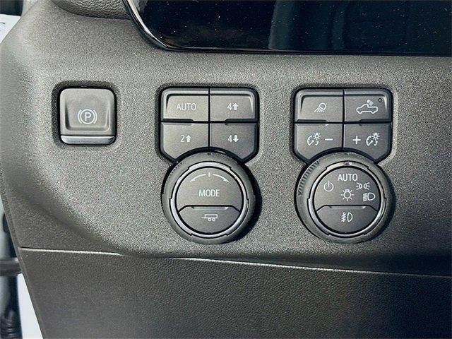 2025 Chevrolet Silverado 3500 HD Vehicle Photo in PUYALLUP, WA 98371-4149