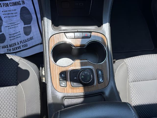 2023 GMC Acadia Vehicle Photo in MANITOWOC, WI 54220-5838