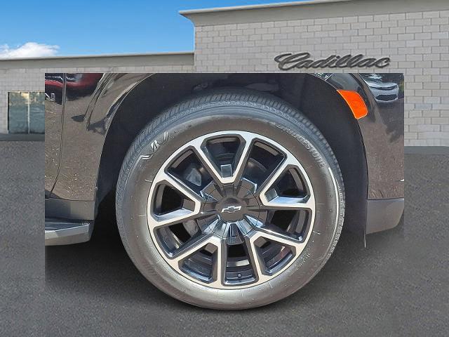 2022 Chevrolet Suburban Vehicle Photo in TREVOSE, PA 19053-4984