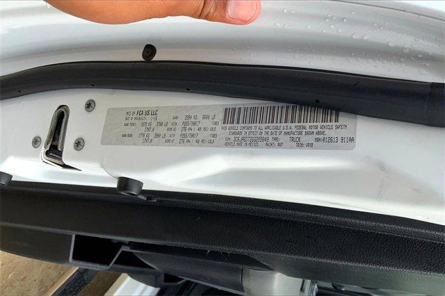 2016 Ram 1500 Vehicle Photo in TOPEKA, KS 66609-0000