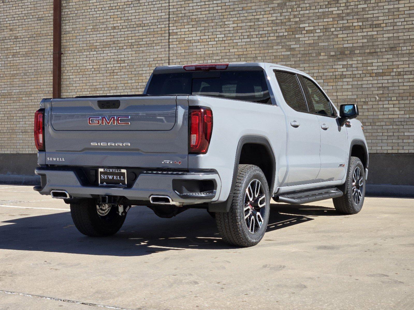 2025 GMC Sierra 1500 Vehicle Photo in DALLAS, TX 75209-3016