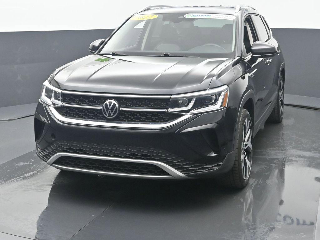 2022 Volkswagen Taos Vehicle Photo in Marion, IA 52302