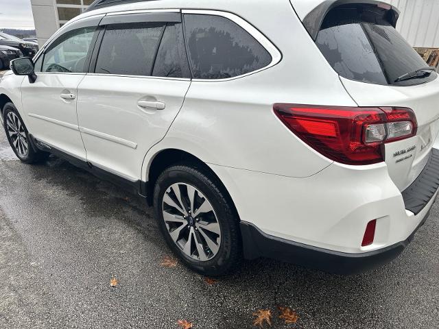 2015 Subaru Outback Vehicle Photo in INDIANA, PA 15701-1897