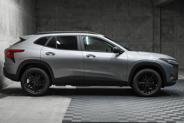 2025 Chevrolet Trax Vehicle Photo in EVERETT, WA 98203-5662