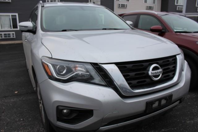 2019 Nissan Pathfinder Vehicle Photo in Green Bay, WI 54304