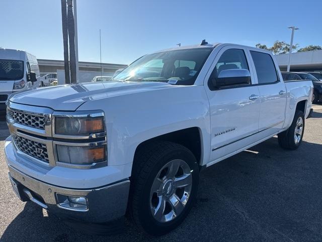 2014 Chevrolet Silverado 1500 Vehicle Photo in VENTURA, CA 93003-8585