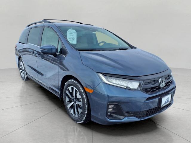 2025 Honda Odyssey Vehicle Photo in Oshkosh, WI 54904