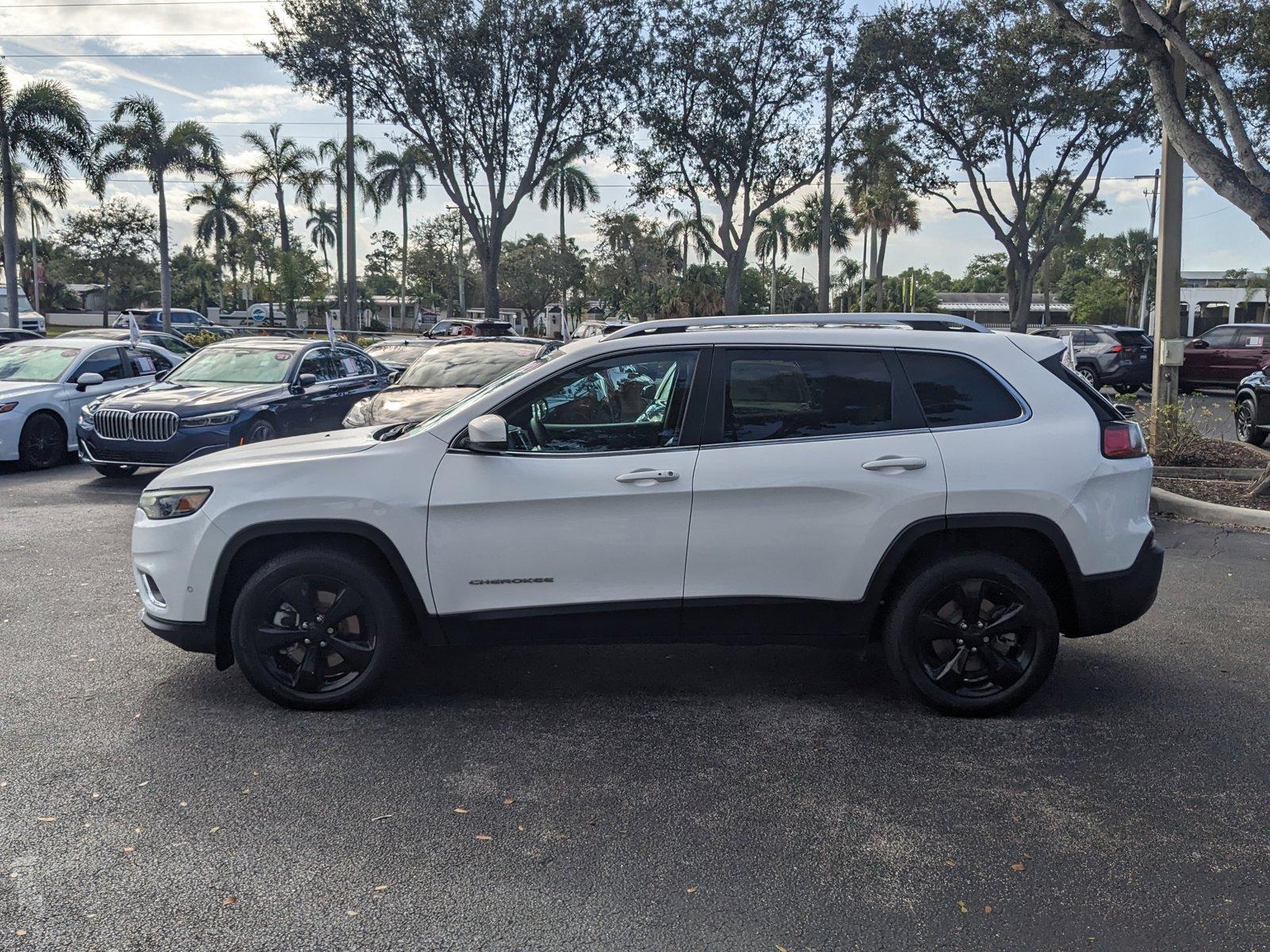 2021 Jeep Cherokee Limited photo 9