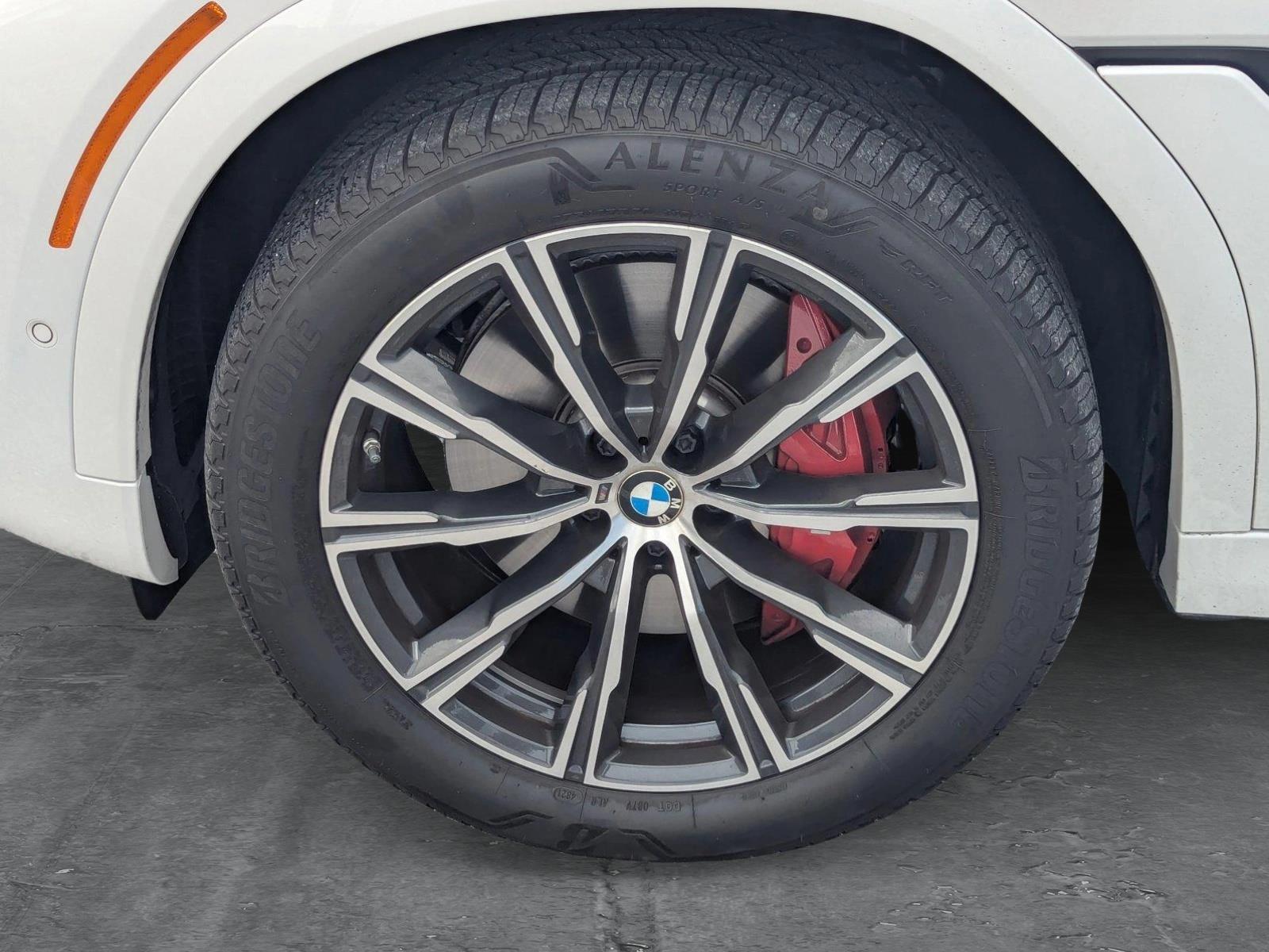 2022 BMW X6 xDrive40i Vehicle Photo in Delray Beach, FL 33444