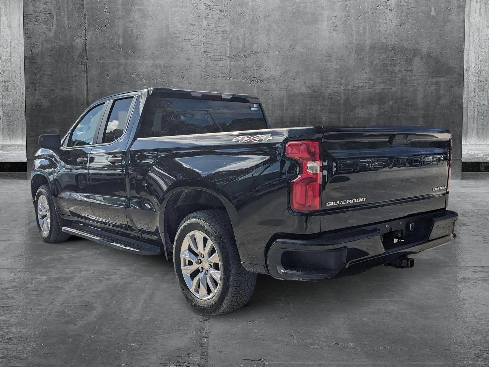 2021 Chevrolet Silverado 1500 Vehicle Photo in GREENACRES, FL 33463-3207