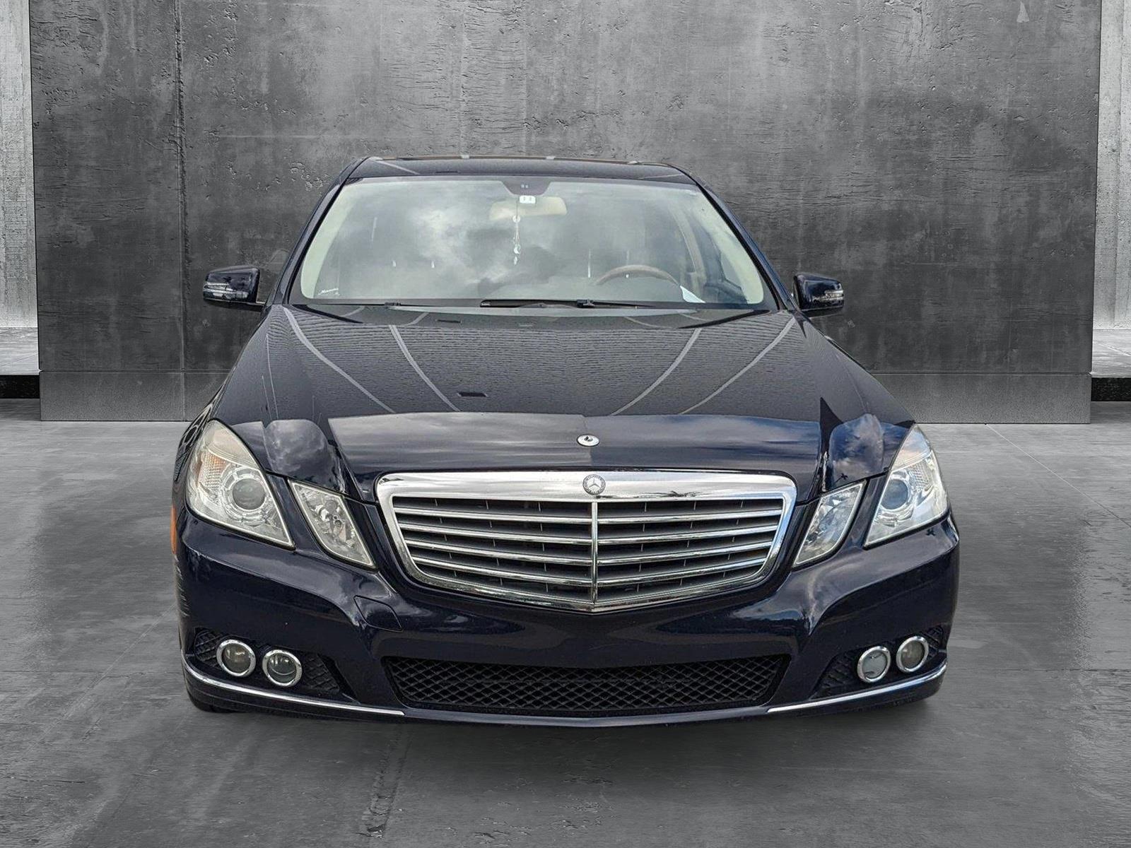 2011 Mercedes-Benz E-Class Vehicle Photo in Pompano Beach, FL 33064