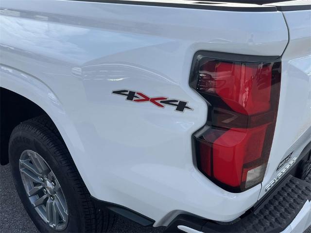 2024 Chevrolet Colorado Vehicle Photo in ALCOA, TN 37701-3235