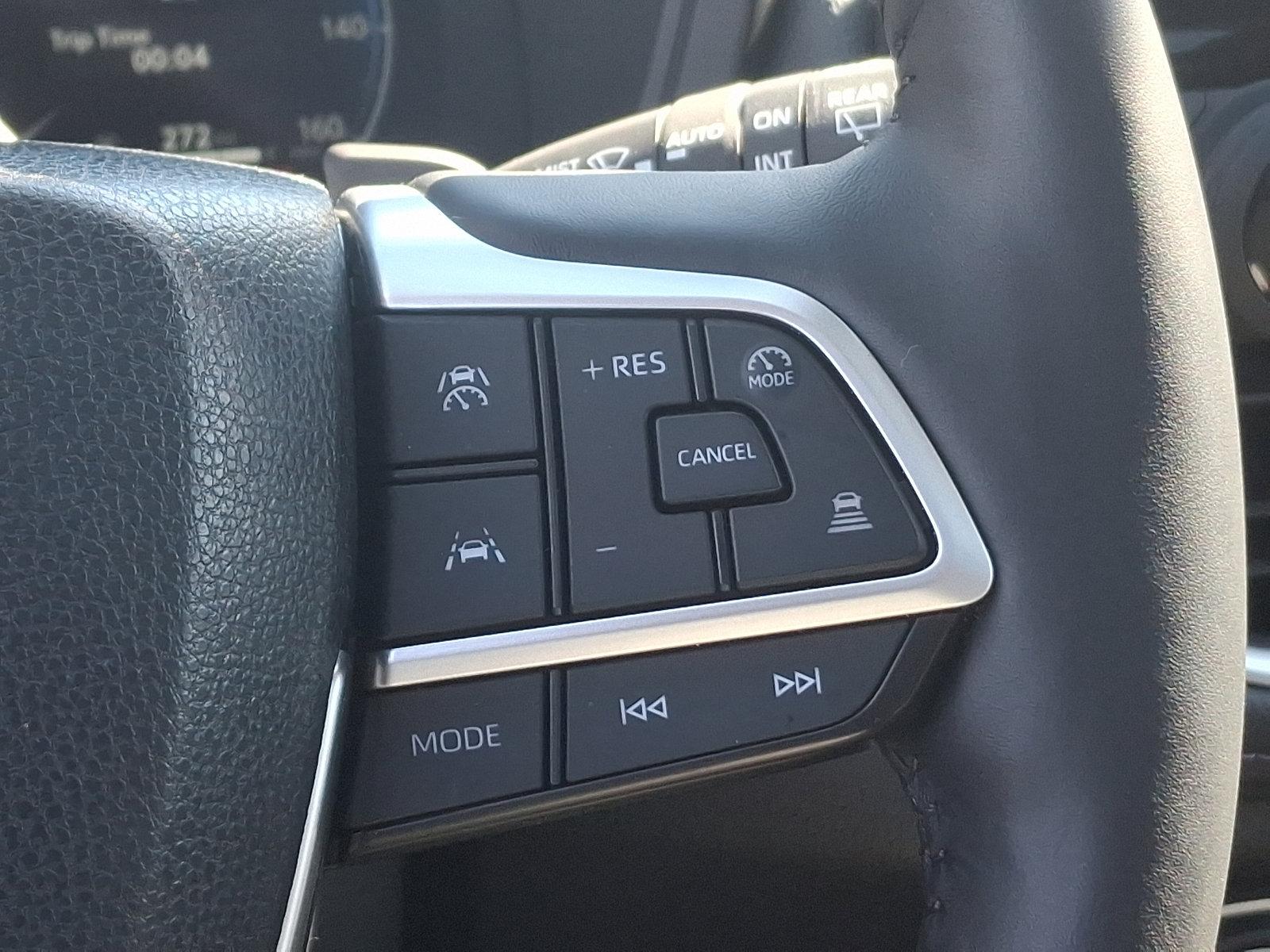 2024 Toyota Grand Highlander Vehicle Photo in Trevose, PA 19053
