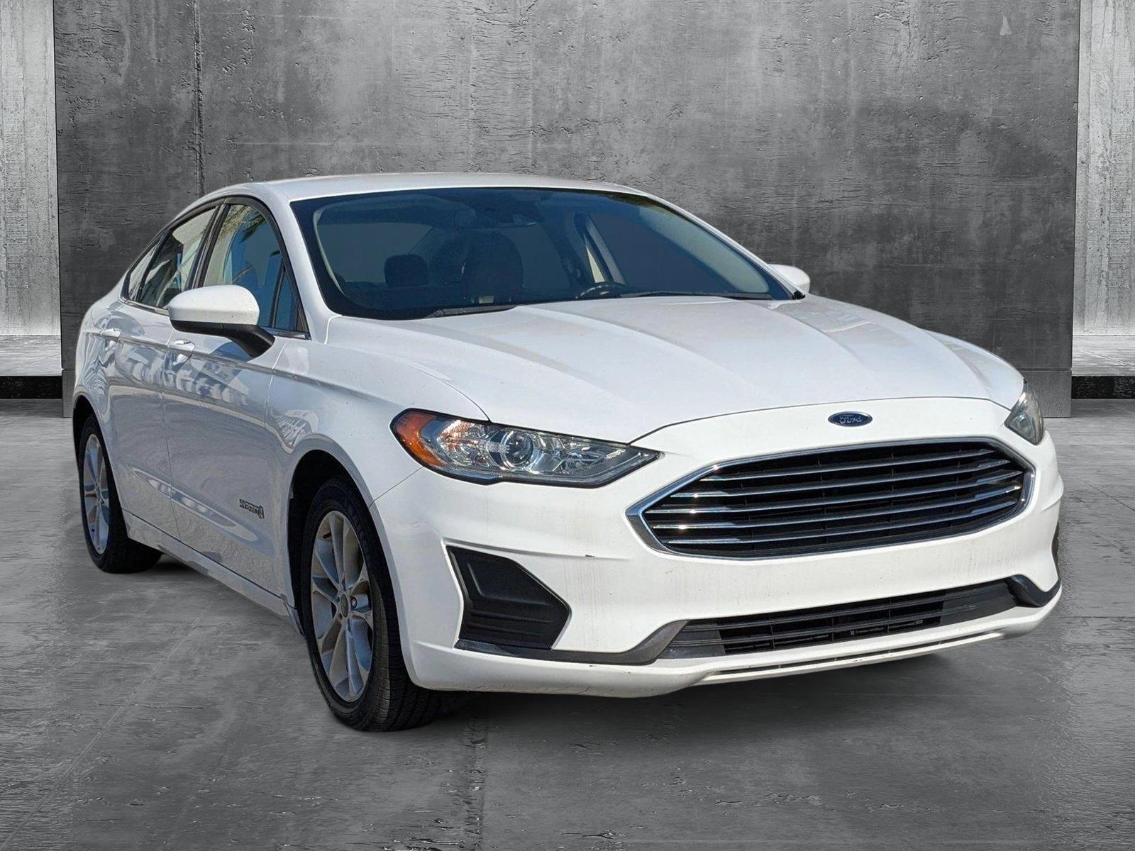 2019 Ford Fusion Hybrid Vehicle Photo in Miami, FL 33015