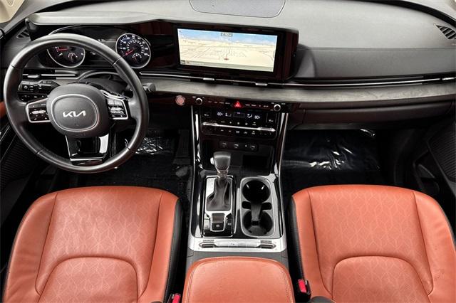 2022 Kia Carnival Vehicle Photo in ELK GROVE, CA 95757-8703