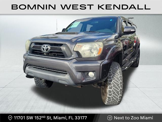 Used 2015 Toyota Tacoma Base with VIN 3TMLU4EN6FM189532 for sale in Miami, FL