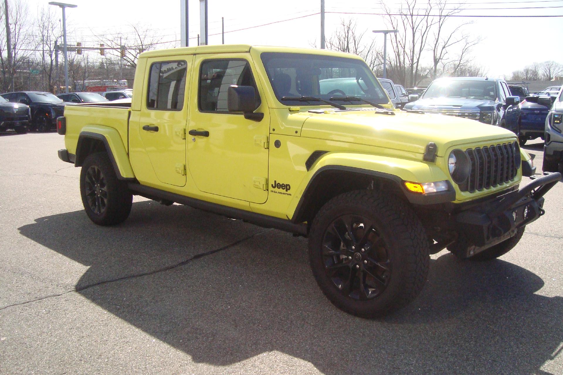 2024 Jeep Gladiator Vehicle Photo in PORTSMOUTH, NH 03801-4196