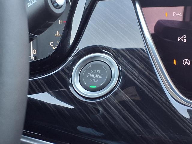 2025 Cadillac XT6 Vehicle Photo in Denton, TX 76205