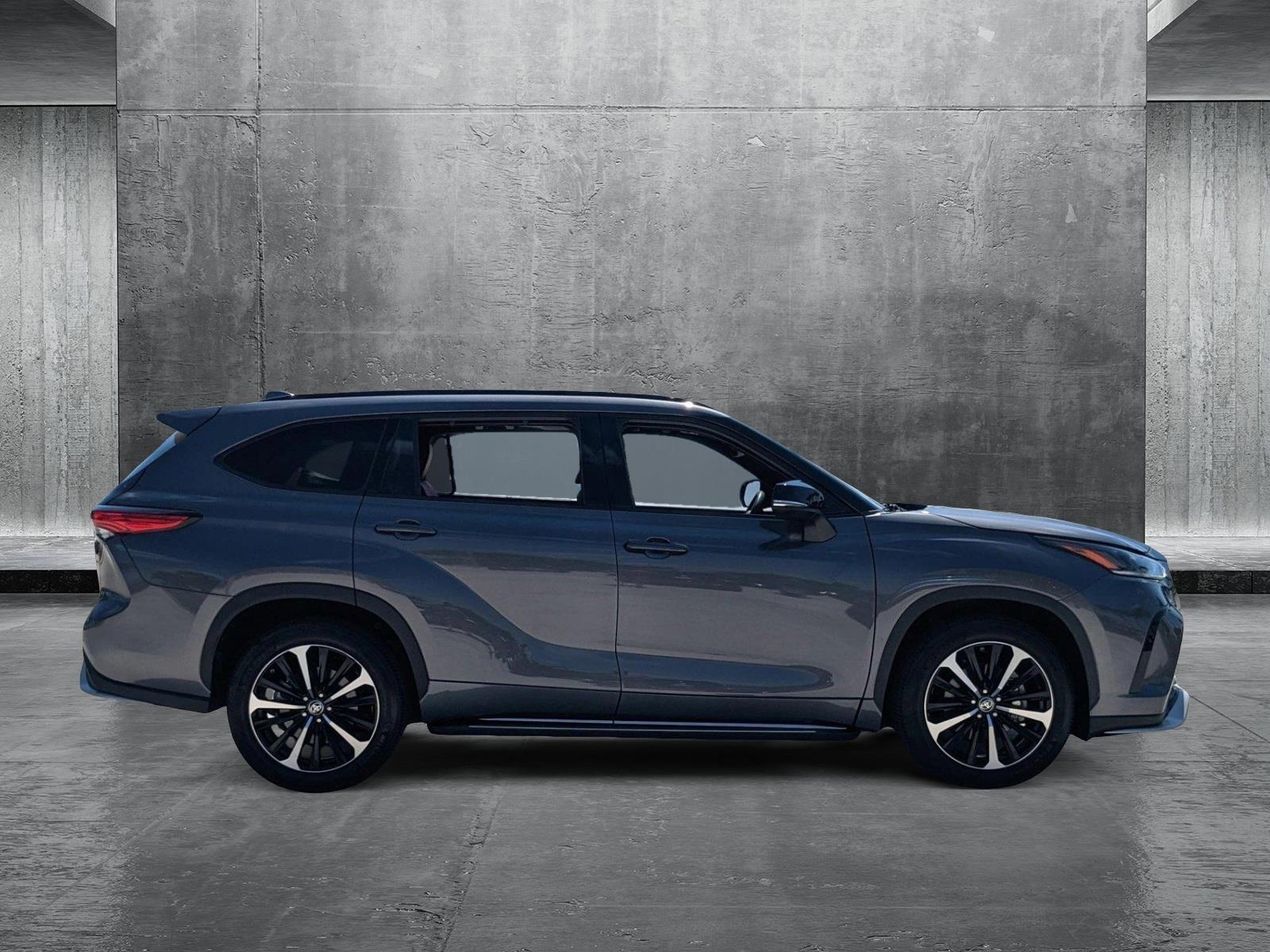 2021 Toyota Highlander Vehicle Photo in Davie, FL 33331