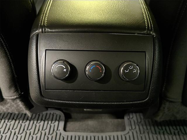 2015 Chevrolet Traverse Vehicle Photo in EVERETT, WA 98203-5662