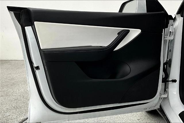 2022 Tesla Model Y Vehicle Photo in Grapevine, TX 76051