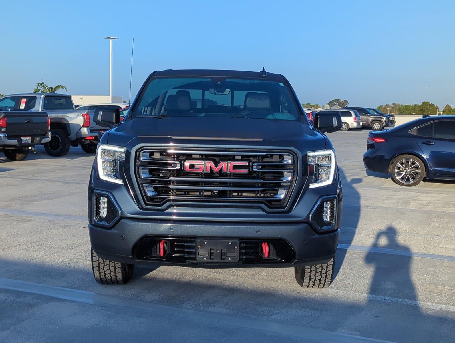 2021 GMC Sierra 1500 Vehicle Photo in Sarasota, FL 34231