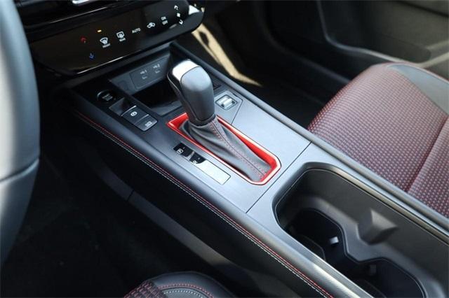 2025 Nissan Kicks Vehicle Photo in Hazelwood, MO 63042