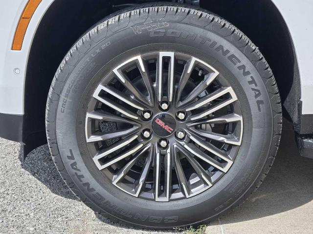 2025 GMC Yukon Vehicle Photo in DALLAS, TX 75209-3016