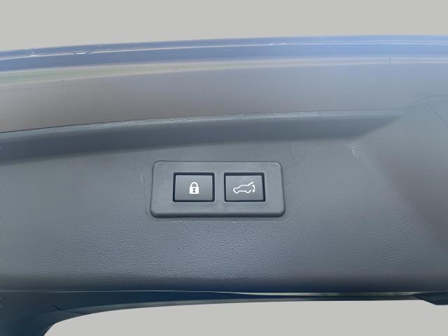 2025 Subaru Outback Vehicle Photo in Oshkosh, WI 54904