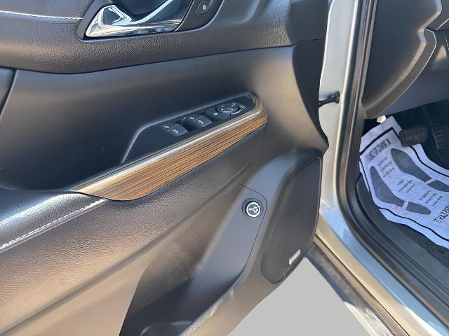 2023 GMC Acadia Vehicle Photo in MANITOWOC, WI 54220-5838