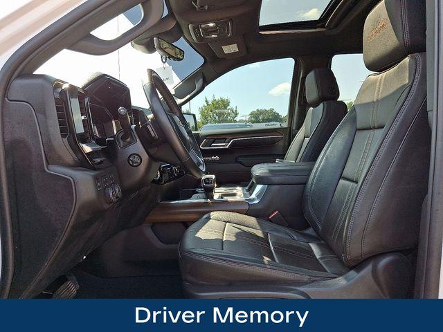 2023 Chevrolet Silverado 1500 Vehicle Photo in PAWLING, NY 12564-3219